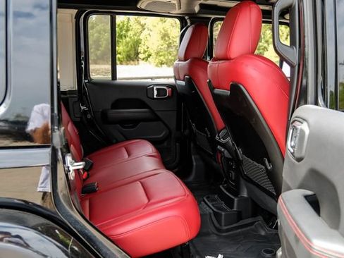 Used 2024 Jeep Wrangler Unlimited Rubicon 392 AWD/4WD image 56