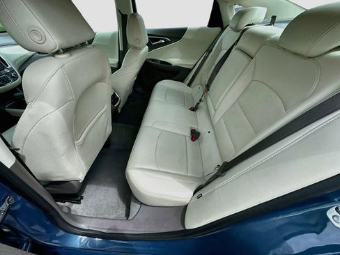 Used 2024 Chevrolet Malibu LT FWD image 21