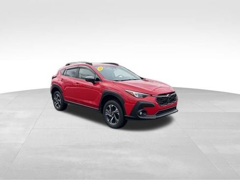 Used 2025 Subaru Crosstrek 2.0i Premium image 8