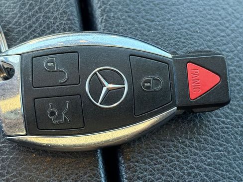 Used 2018 Mercedes-Benz GLS 550 4MATIC image 25