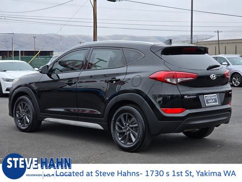 Used 2017 Hyundai Tucson SE Plus w/ Cargo Package image 3