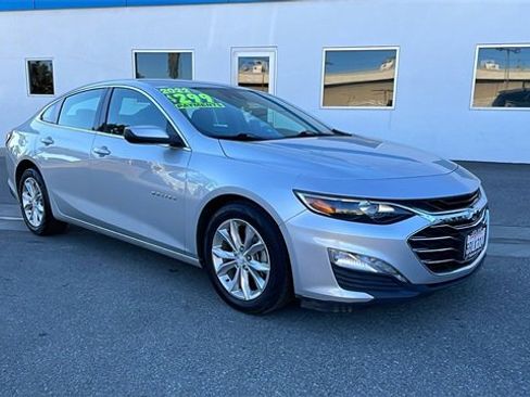 Used 2022 Chevrolet Malibu LT image 31