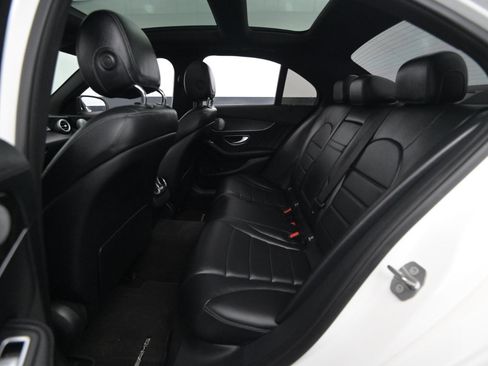 Used 2017 Mercedes-Benz C 300 4MATIC Sedan image 37