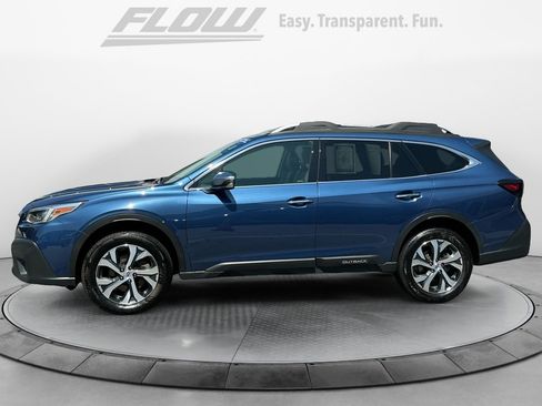 Used 2022 Subaru Outback Touring AWD/4WD image 5