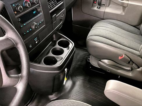Used 2025 Chevrolet Express 2500 w/ Driver Convenience Package RWD image 16