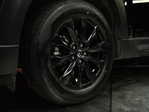 Used 2023 MAZDA CX-50 2.5 S w/ Preferred Plus Pkg image 3