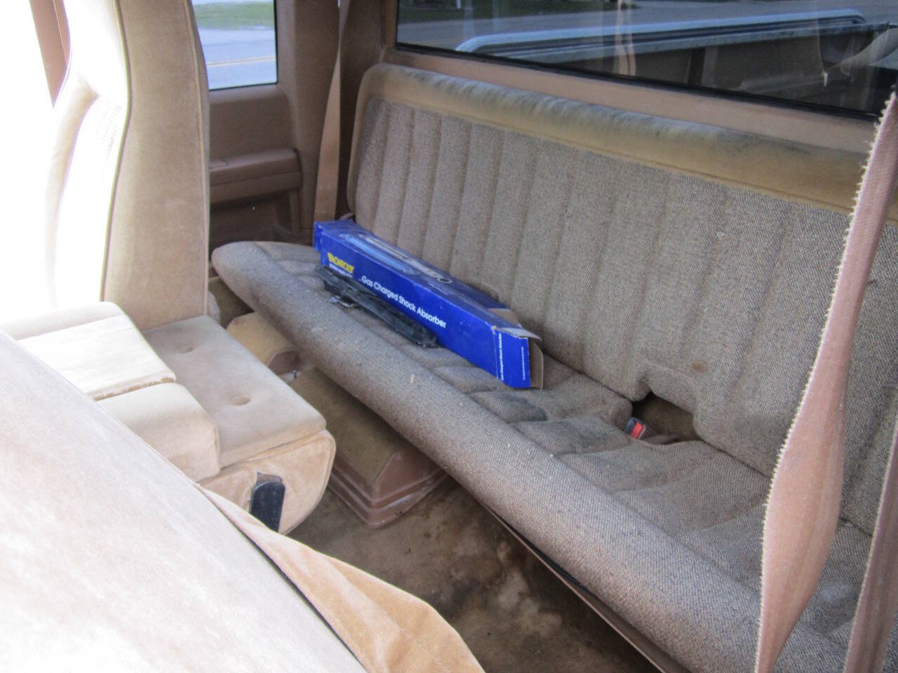 Used 1989 Chevrolet Silverado 3500 2WD Extended Cab image 14