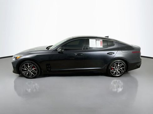 Used 2023 Kia Stinger GT-Line w/ Sun & Sound Package RWD image 5