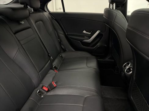 Used 2019 Mercedes-Benz A 220 image 27