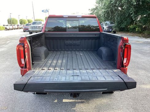 Used 2019 GMC Sierra 1500 SLT AWD/4WD image 10