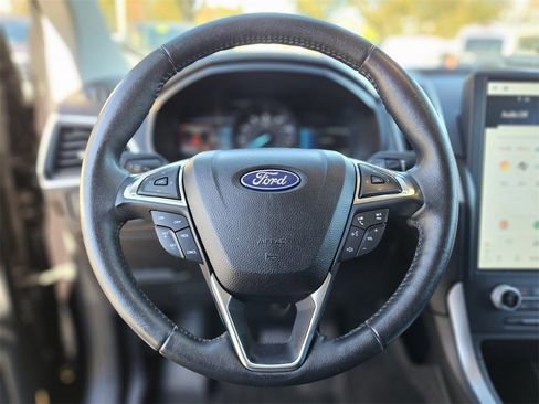 Used 2022 Ford Edge SEL w/ Convenience Package image 27