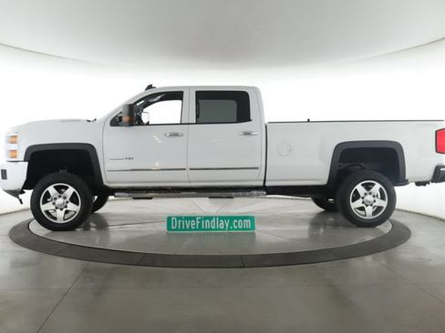 Used 2017 Chevrolet Silverado 2500 LT w/ LT Fleet Convenience Package AWD/4WD image 9