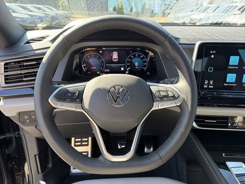 New 2026 Volkswagen Atlas Cross Sport SEL R-Line AWD/4WD image 25