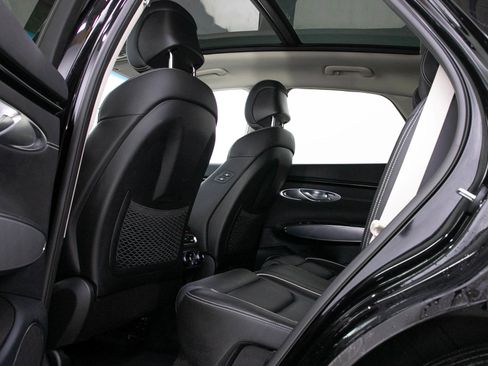Used 2023 Genesis Electrified GV70 AWD/4WD image 20