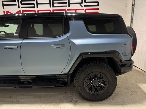 Used 2024 GMC Hummer EV 3X w/ Omega Edition image 7