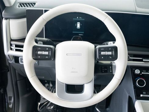 Used 2024 Hyundai Santa Fe SEL AWD/4WD image 17