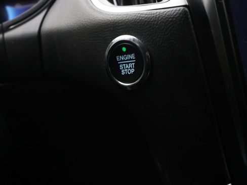 Used 2024 Ford Edge SE w/ Black Appearance Package AWD/4WD image 25
