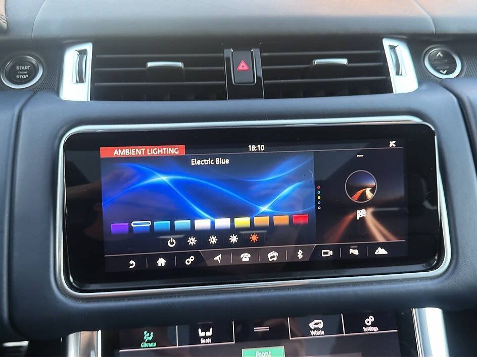 Used 2018 Land Rover Range Rover Sport HSE Dynamic AWD/4WD image 11
