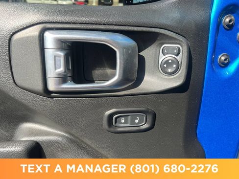 Used 2022 Jeep Wrangler Unlimited Sport AWD/4WD image 13
