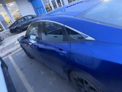 Used 2020 Honda Civic Sport image 8