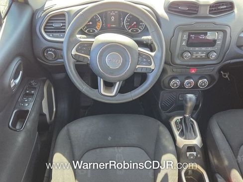 Used 2015 Jeep Renegade Sport w/ Power & Air Group FWD image 7