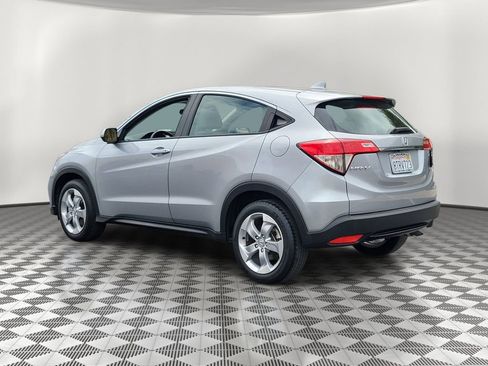 Used 2020 Honda HR-V LX image 4