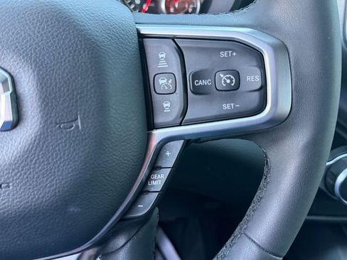 Used 2025 RAM 1500 Big Horn AWD/4WD image 22