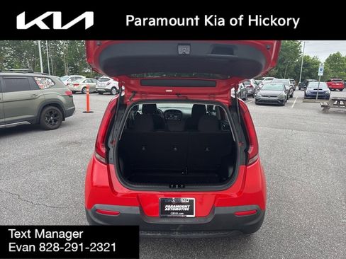 Used 2022 Kia Soul LX FWD image 10