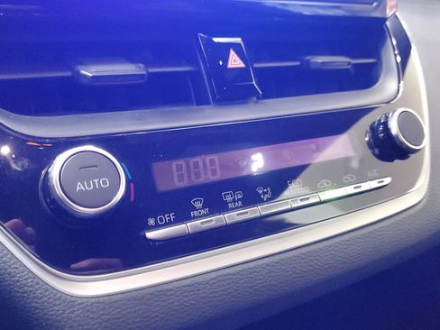 Certified 2026 Toyota Corolla SE FWD image 24