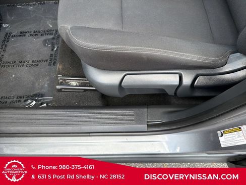 Certified 2024 Nissan Rogue S FWD image 12