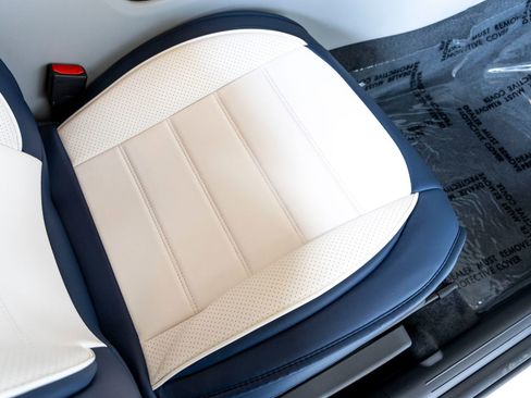 Used 2025 Hyundai Kona SEL image 30