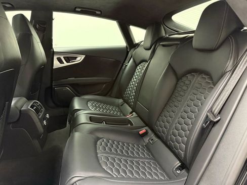 Used 2016 Audi RS 7 Prestige w/ RS 7 Dynamic Package image 46