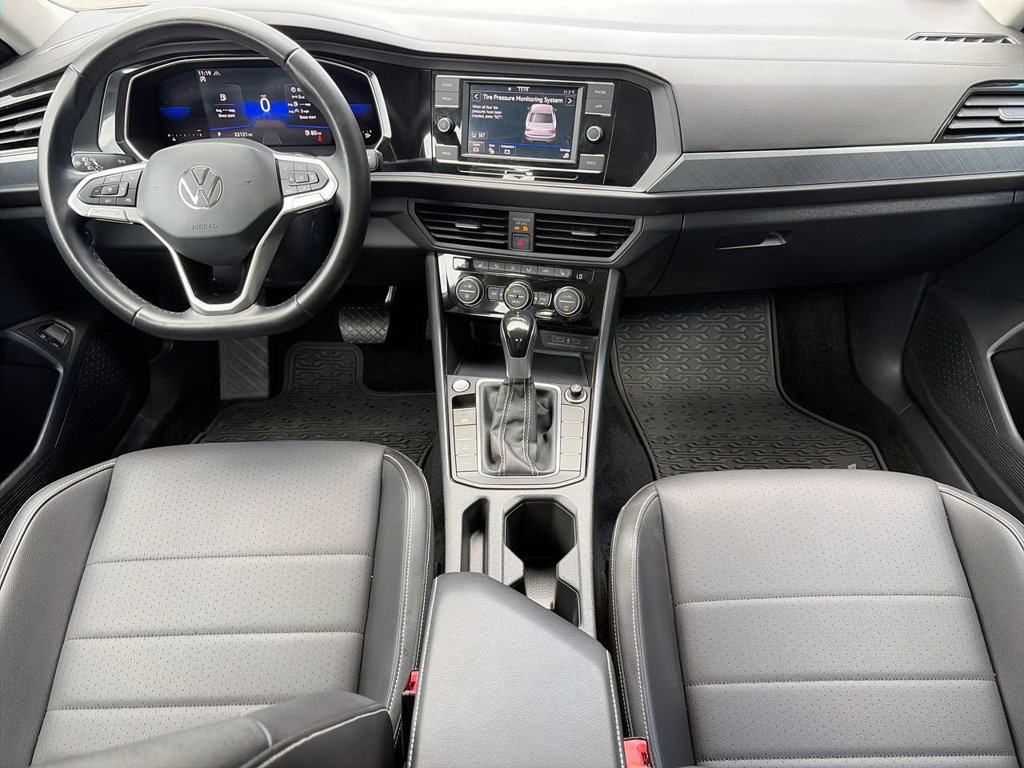 Used 2023 Volkswagen Jetta SE FWD image 12