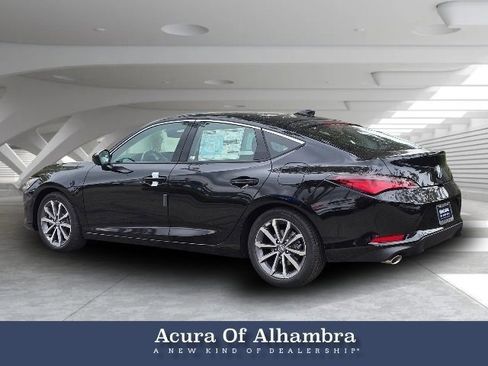 New 2026 Acura Integra image 2