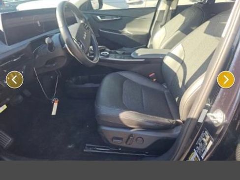 Used 2024 Kia EV6 Light AWD/4WD image 2