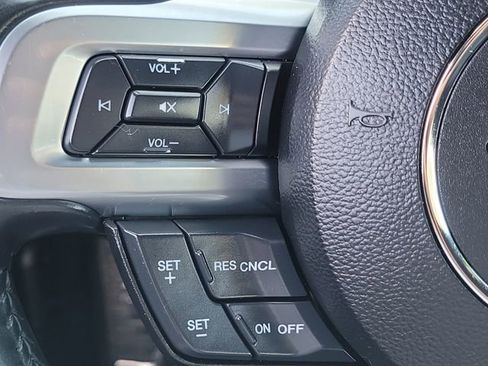 Used 2021 Ford Mustang Premium image 8