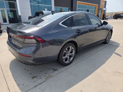 Used 2024 Honda Accord EX image 3