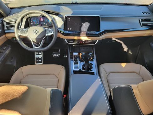 New 2026 Volkswagen Atlas Cross Sport SEL R-Line image 6