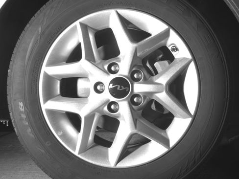 Used 2025 Kia Soul LX w/ LX Technology Package image 13