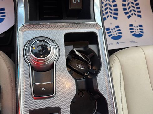 Used 2021 Ford Edge Titanium w/ Cargo Accessory Package image 28