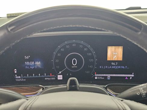 Used 2024 Cadillac Escalade ESV Premium Luxury Platinum AWD/4WD image 26