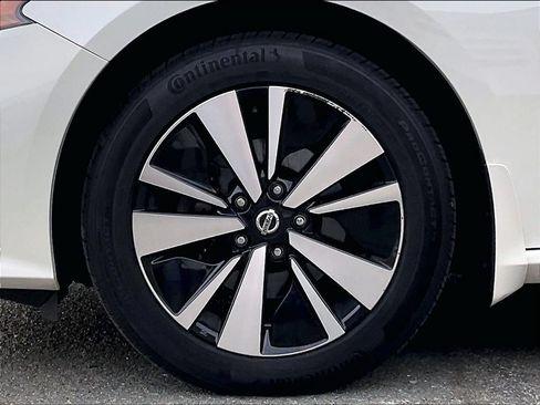 Used 2019 Nissan Altima 2.5 SL AWD/4WD image 7