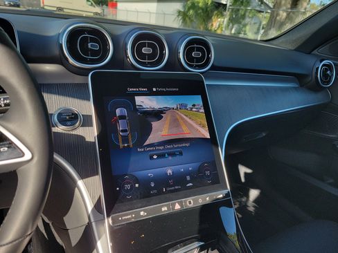 Certified 2025 Mercedes-Benz C 300 4MATIC Sedan image 33