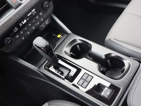 New 2026 Subaru Outback Premium AWD/4WD image 17