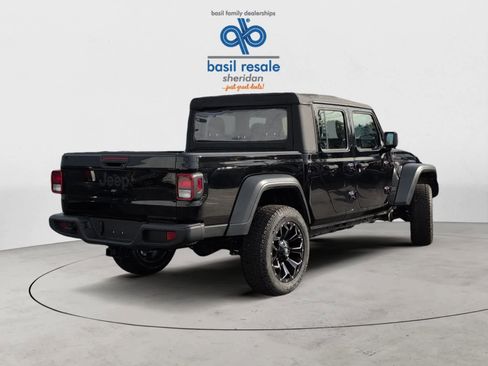 Used 2023 Jeep Gladiator Sport w/ Trailer Tow Package image 8