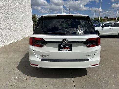 Used 2023 Honda Odyssey Sport image 5