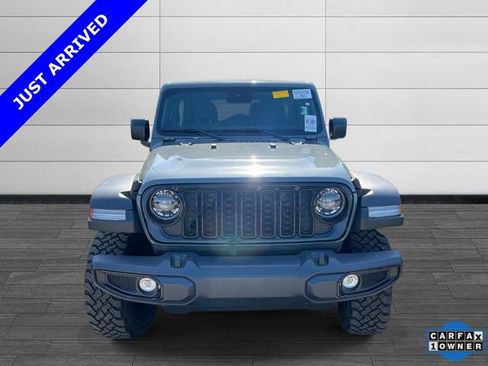 Used 2025 Jeep Wrangler Unlimited Sport AWD/4WD image 7