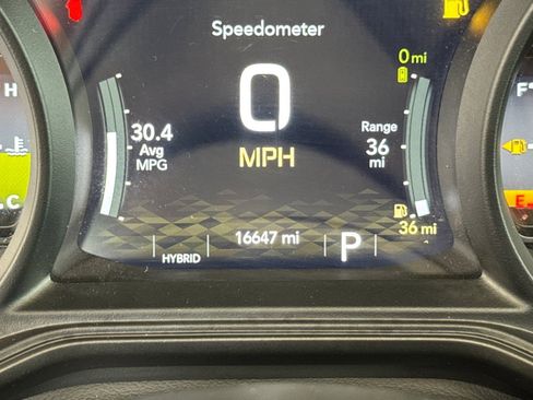 Used 2024 Jeep Wrangler Unlimited AWD/4WD image 24