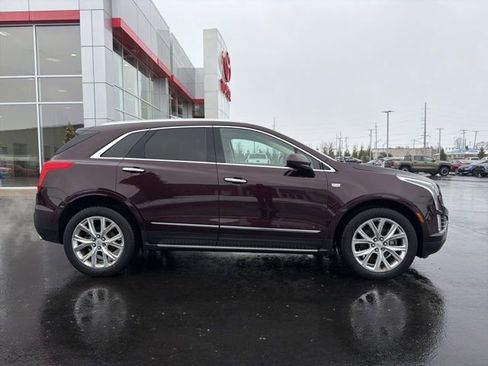 Used 2018 Cadillac XT5 Luxury w/ LPO, Sport Package image 8