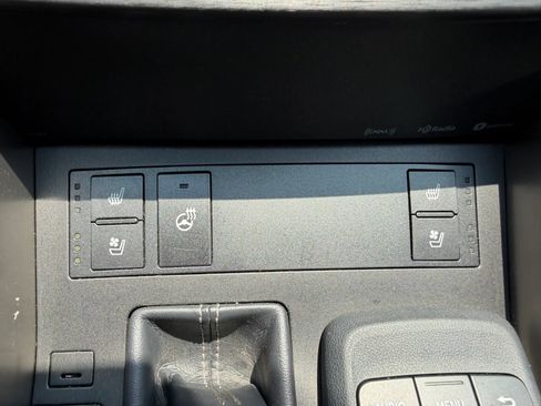 Used 2020 Lexus IS 300 F Sport w/ F Sport Package AWD/4WD image 28
